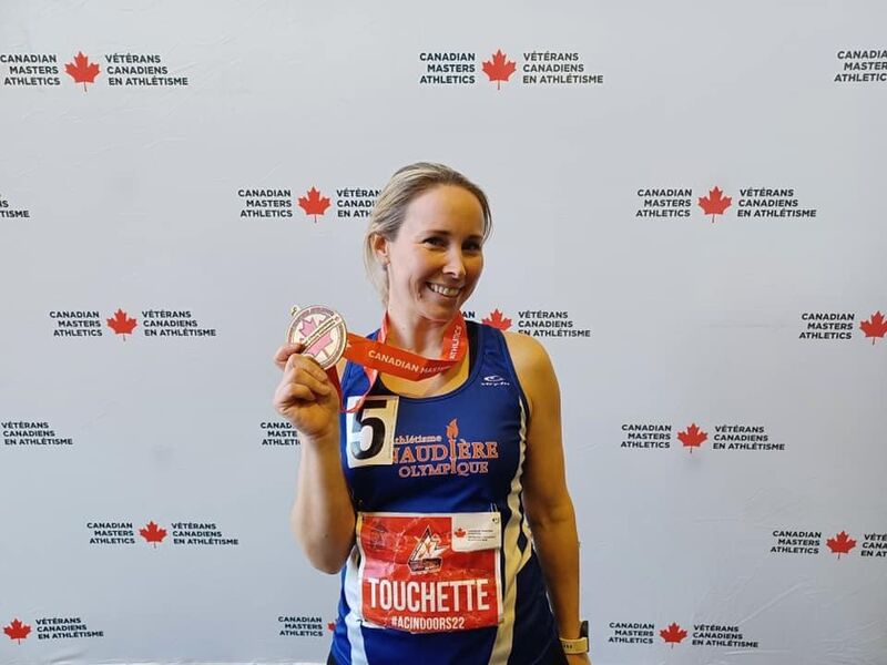 2 records canadiens, 11 records du québec et 22 records personnels aux championnats canadiens en salle 2022